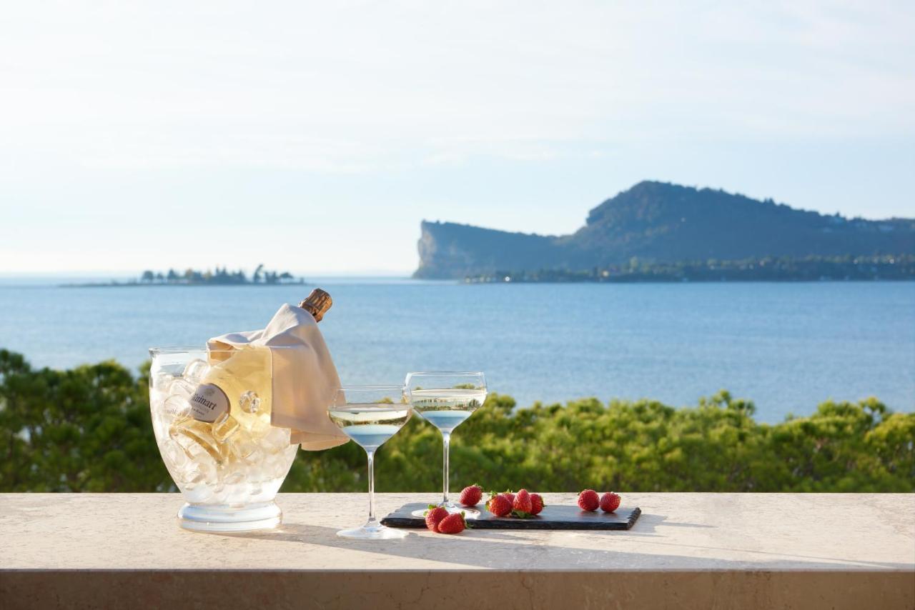 Hotel Ristorante Sogno San Felice del Benaco Eksteriør bilde